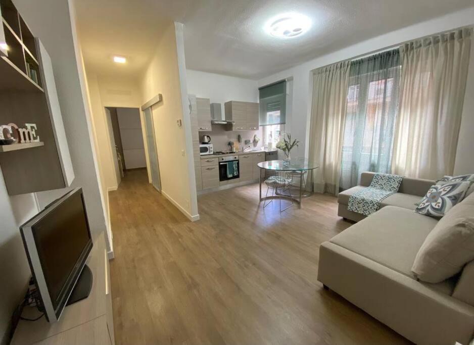 Mamy Home, Bilocale A Sanremo Exterior foto